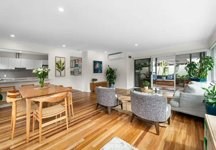 Second view of Homely house listing, 3 Oriana Crescent, Yeronga QLD 4104