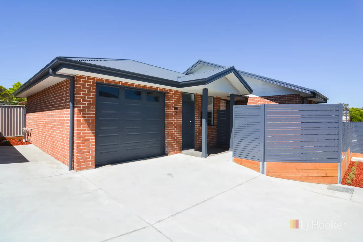Main view of Homely villa listing, 2/34 Rifle Parade, Lithgow NSW 2790