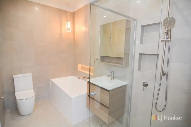 Third view of Homely villa listing, 2/34 Rifle Parade, Lithgow NSW 2790