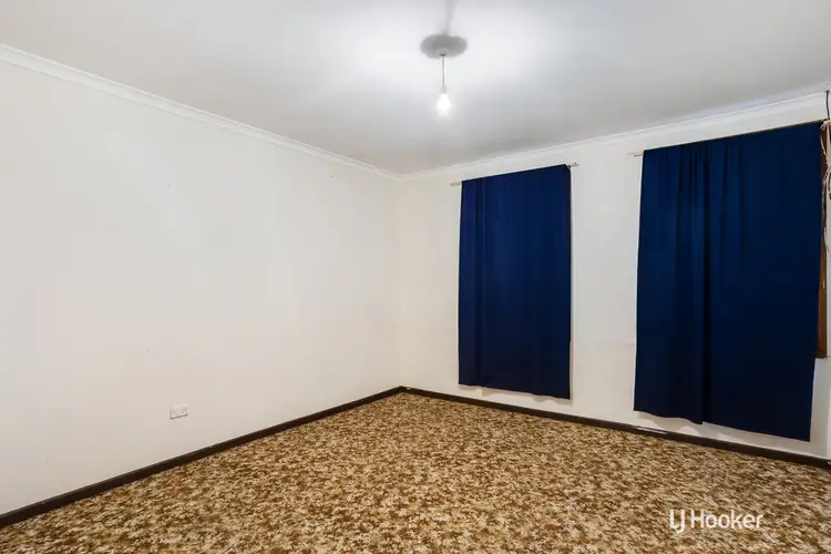 Sixth view of Homely house listing, 2 Dulkara Avenue, Craigmore SA 5114