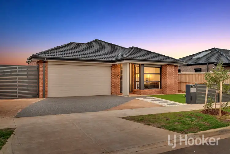 Second view of Homely house listing, 25 Bellbird Street, Kurunjang VIC 3337