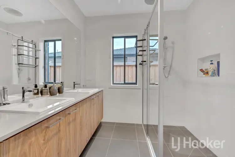 Fourth view of Homely house listing, 25 Bellbird Street, Kurunjang VIC 3337