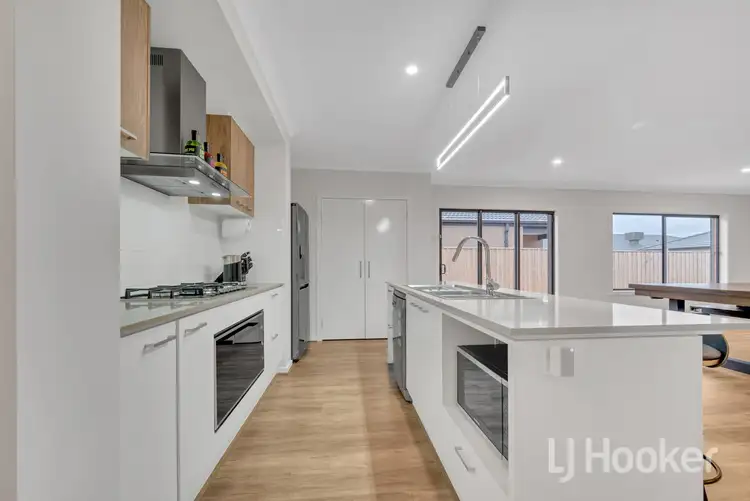 Fifth view of Homely house listing, 25 Bellbird Street, Kurunjang VIC 3337