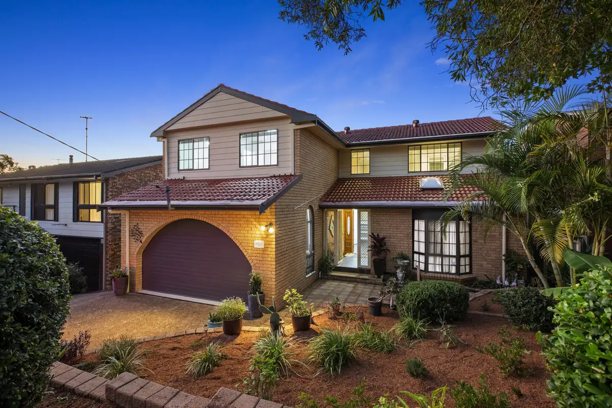 Main view of Homely house listing, 33 Curzon Avenue, Bateau Bay NSW 2261