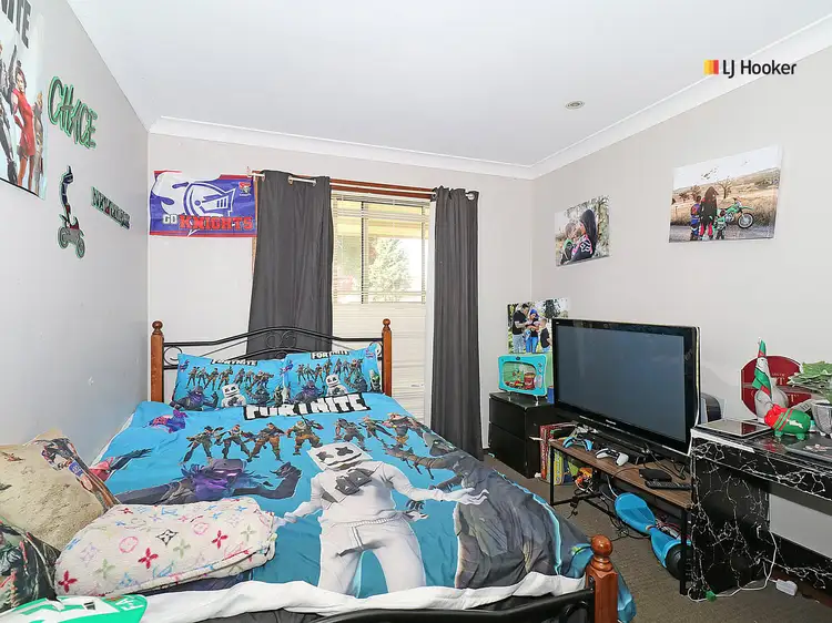 Sixth view of Homely house listing, 83 Dalman Parkway, Glenfield Park NSW 2650
