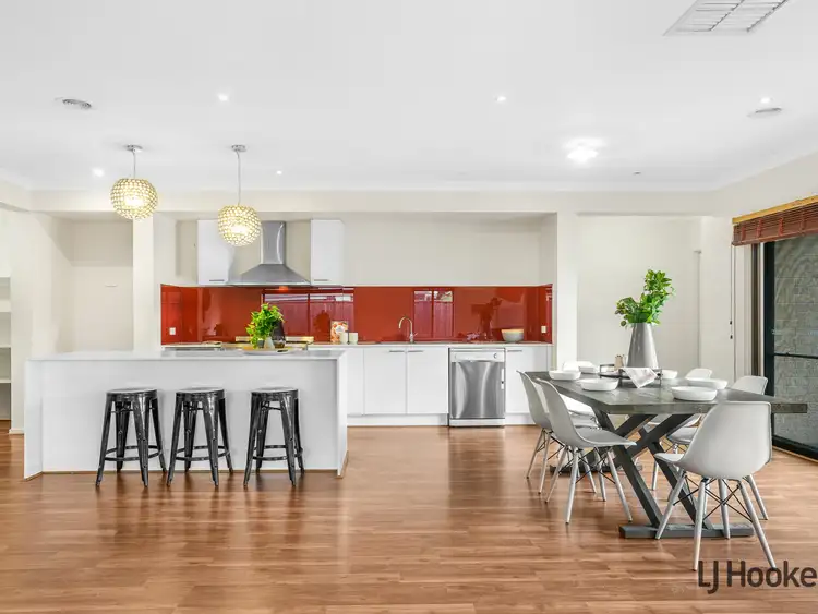 Fifth view of Homely house listing, 124 Wallara Waters Boulevard, Wallan VIC 3756
