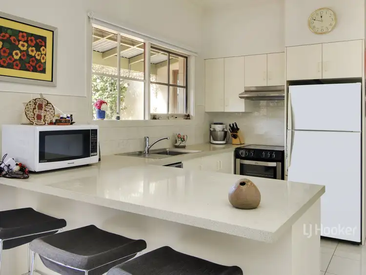 Sixth view of Homely unit listing, 2/13 Pearson Street, Bairnsdale VIC 3875