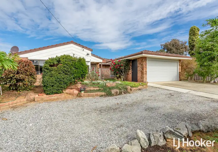 4 Kirk Close, Camillo WA 6111