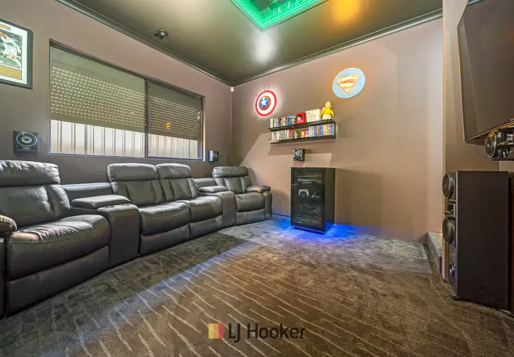 Seventh view of Homely house listing, 6 Hookstone Drive, Landsdale WA 6065