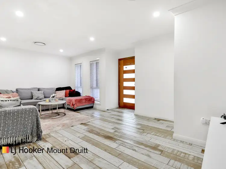 Fourth view of Homely house listing, 61 Barnard Crescent, Oakhurst NSW 2761