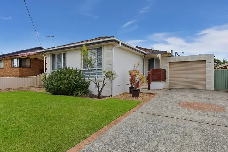 81 Hume Boulevard, Killarney Vale NSW 2261