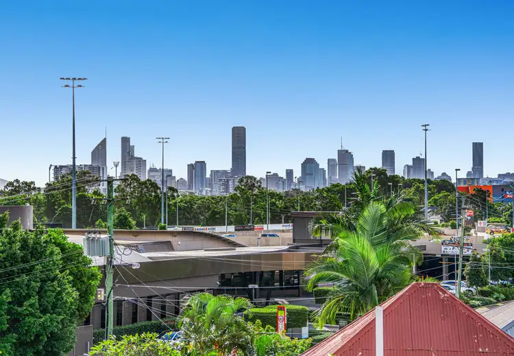 Main view of Homely unit listing, Unit 11/7 Main Avenue, Coorparoo QLD 4151