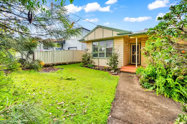 Main view of Homely house listing, 25 Thompson Street, Rutherford NSW 2320