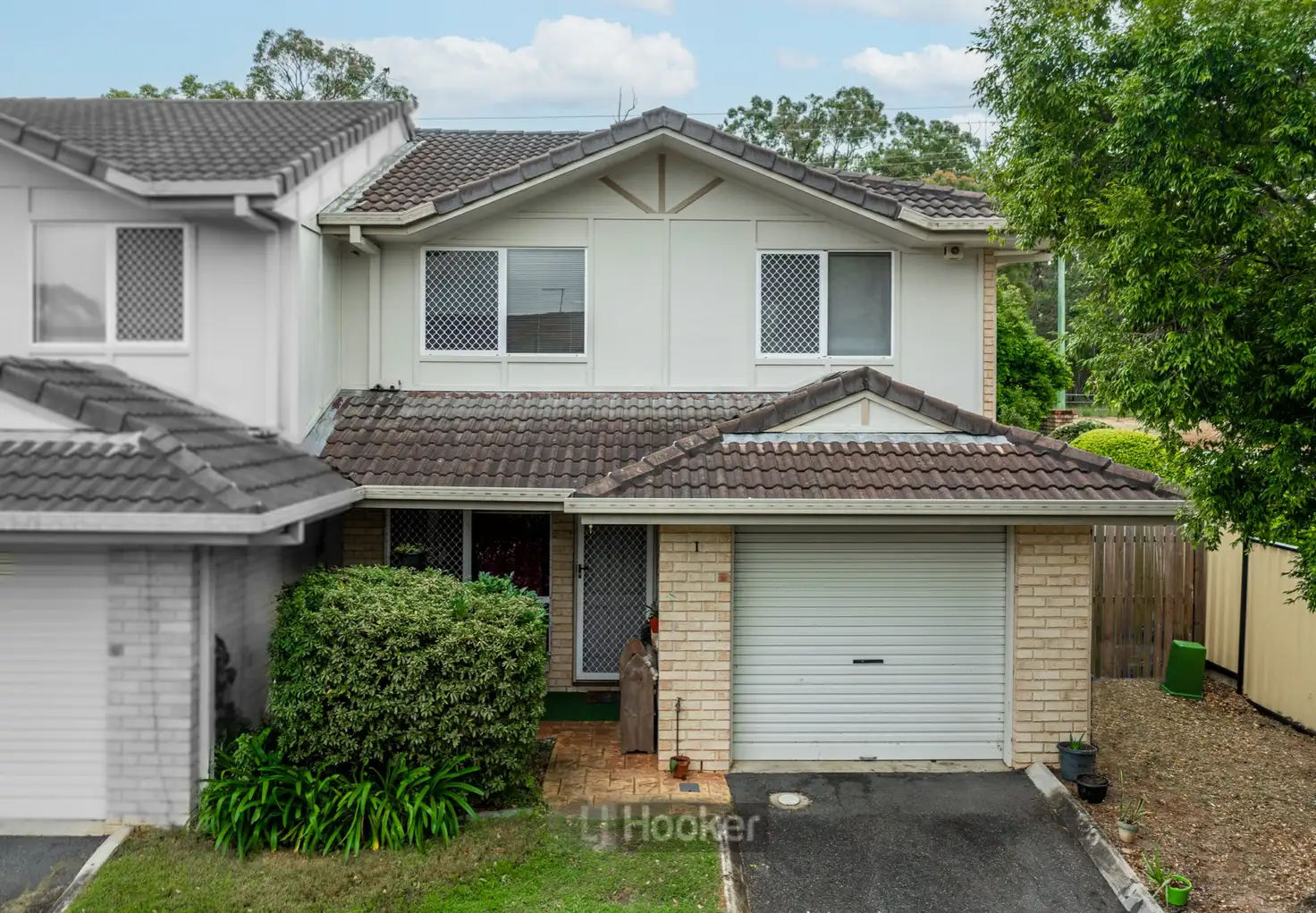 Main view of Homely townhouse listing, 1/122 Johnson Road, Hillcrest QLD 4118
