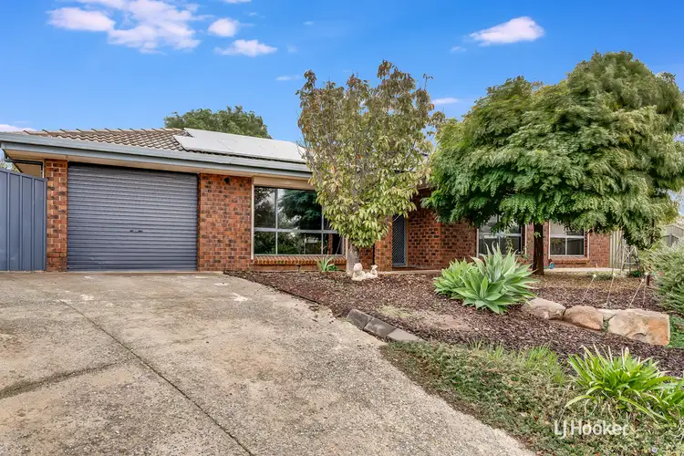 8 Normanton Court, Craigmore SA 5114