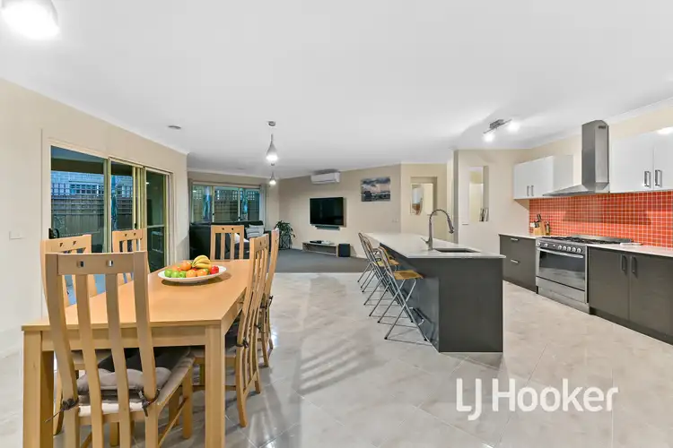 Third view of Homely house listing, 6 Caitlin Drive, Pakenham VIC 3810