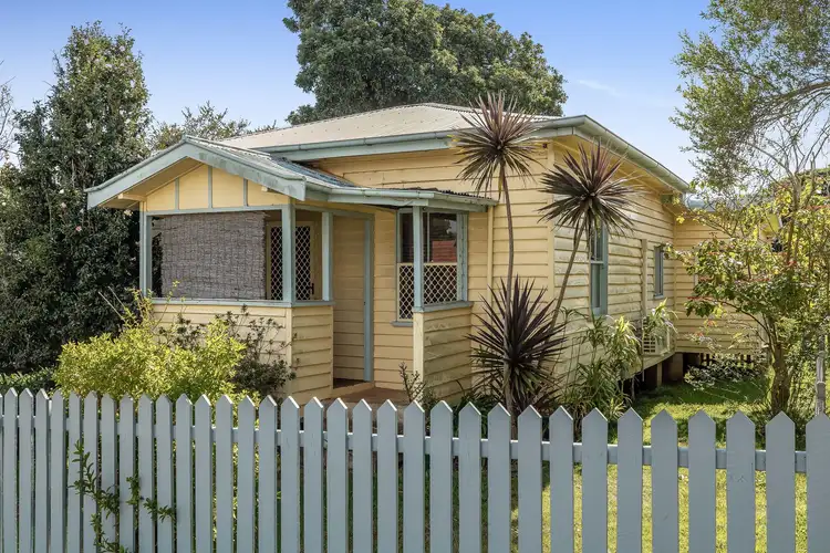 15 McCook Street, South Toowoomba QLD 4350