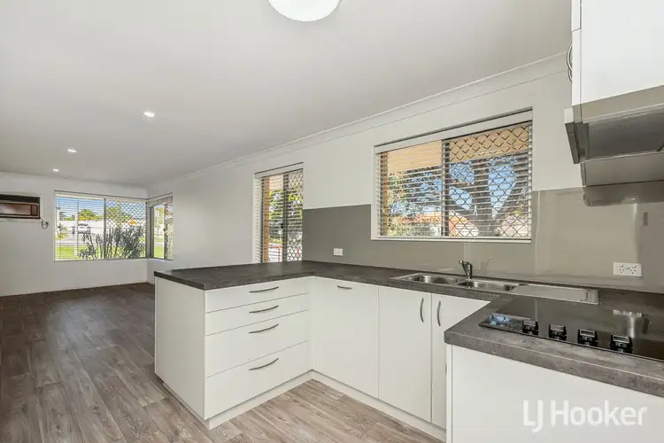 14A Banksia Circle, Thornlie WA 6108