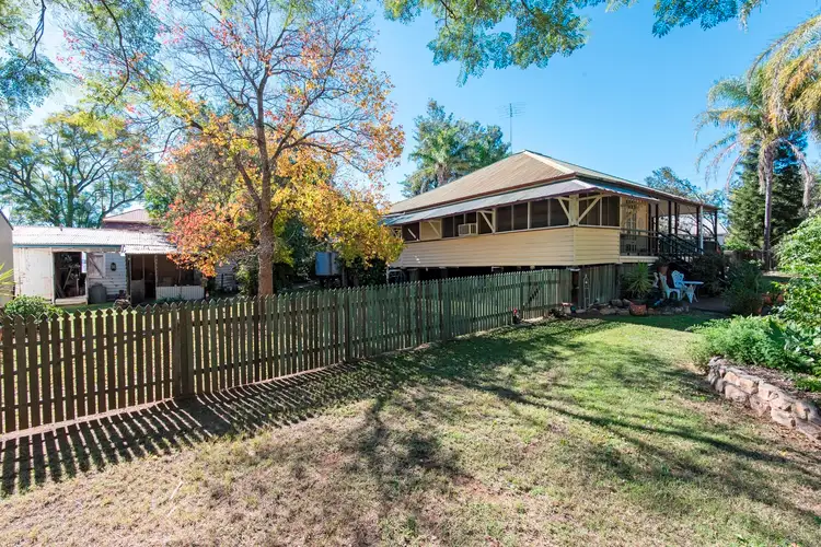 7 Railway Street, Helidon QLD 4344