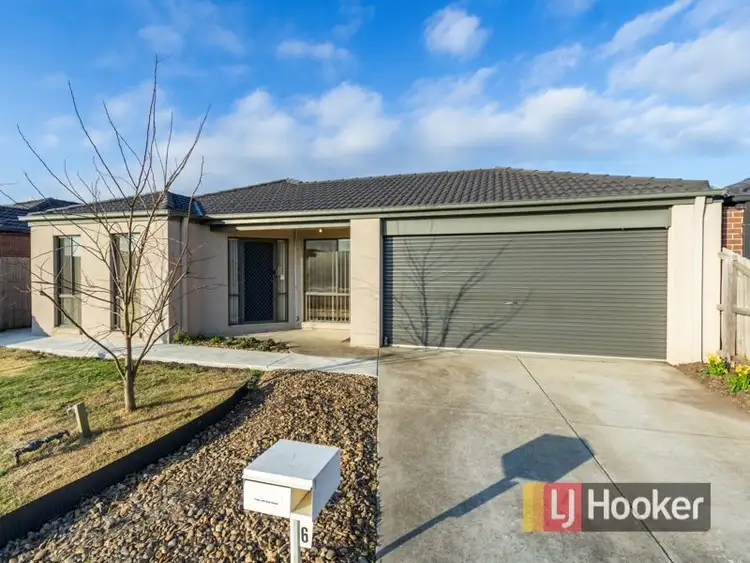 Fourth view of Homely house listing, 6 Karwarren Way, Cranbourne West VIC 3977