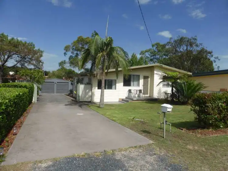 393 The Lakesway, Tuncurry NSW 2428