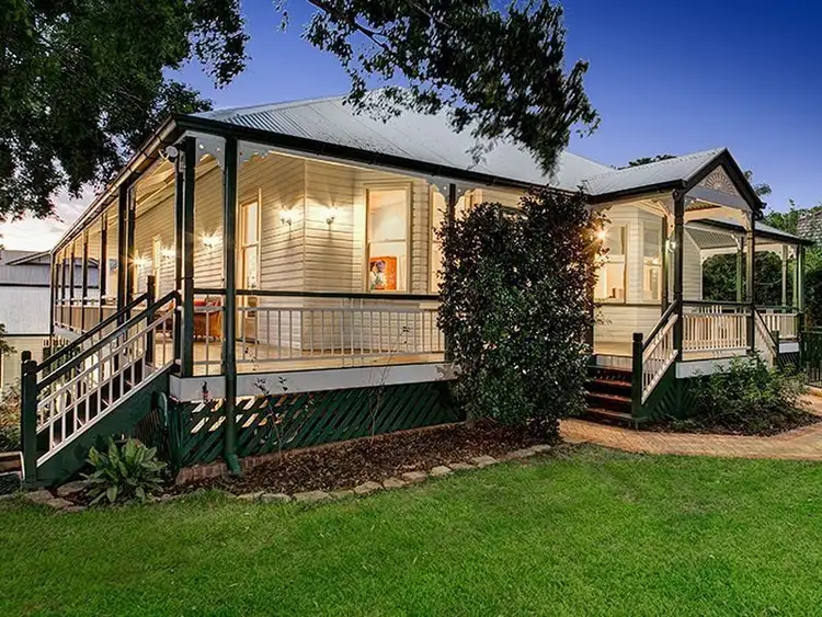 81 Park Road, Yeronga QLD 4104