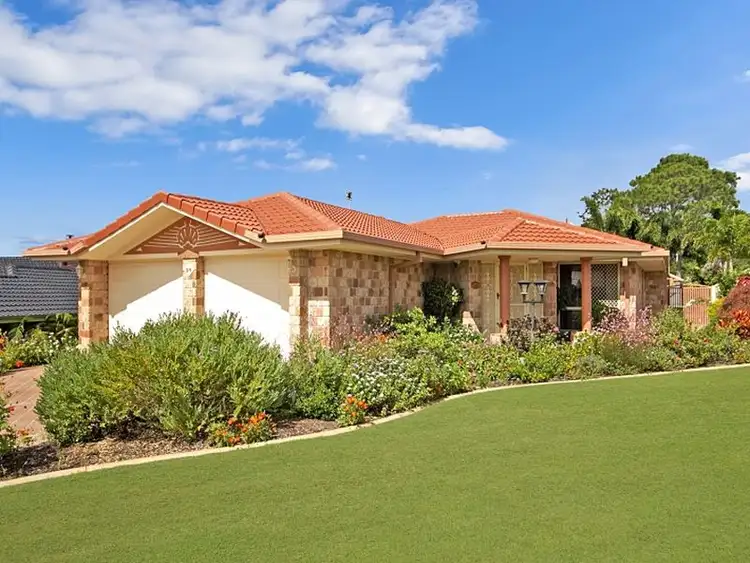 94 Vintage Lakes Drive, Tweed Heads South NSW 2486