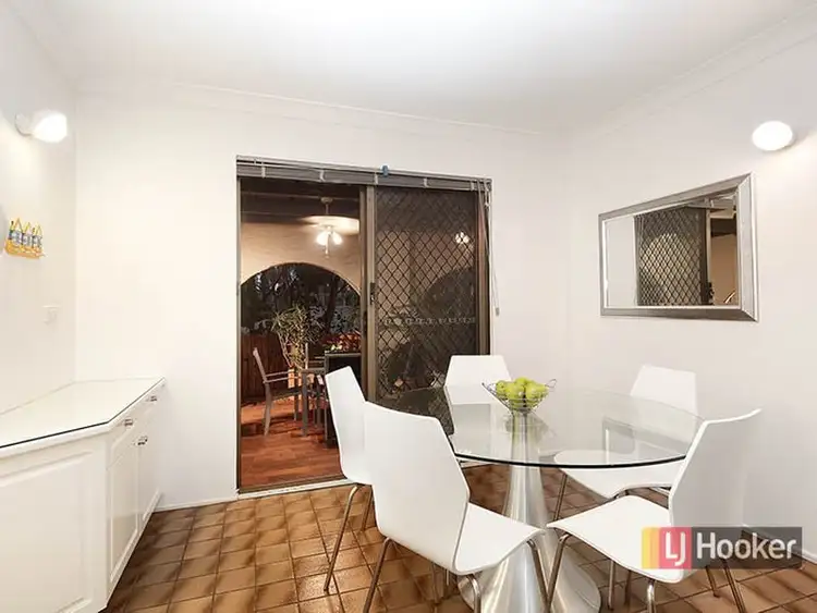 Sixth view of Homely house listing, 5 Wyong Court, Carina QLD 4152