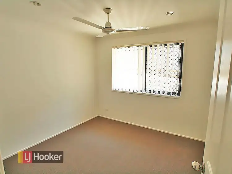 Seventh view of Homely house listing, 5 Melissa Circuit, Kallangur QLD 4503