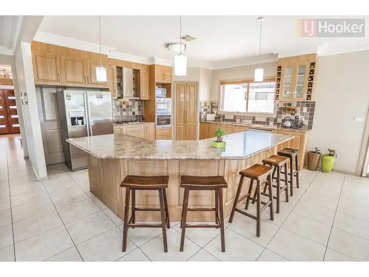 Third view of Homely house listing, 2 Colchester Cct, Roxburgh Park VIC 3064