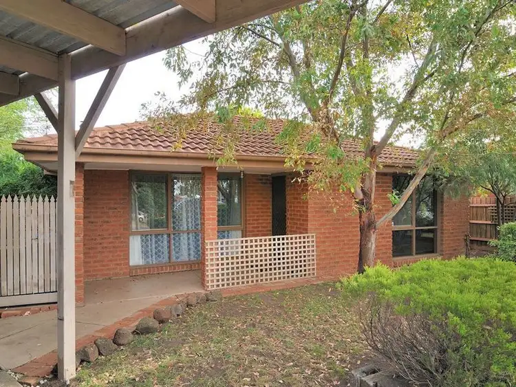 Main view of Homely house listing, 10 Glenn Close, Cranbourne VIC 3977