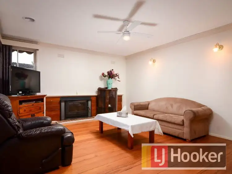 Third view of Homely house listing, 4 Regent Court, Frankston VIC 3199