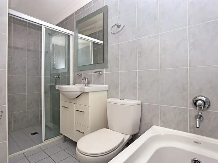Fourth view of Homely unit listing, 25/548-556 Woodville Road, Guildford NSW 2161