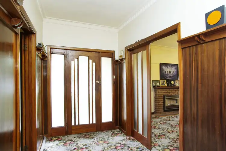 Second view of Homely unit listing, Unit 1/6 Torquay Road, Belmont VIC 3216