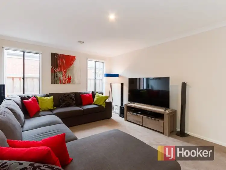 Fifth view of Homely house listing, 84 Mountainview Boulevard, Cranbourne North VIC 3977