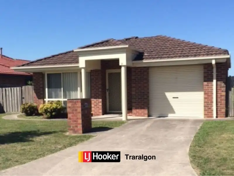 Main view of Homely townhouse listing, 11 Wyndham Court, Traralgon VIC 3844