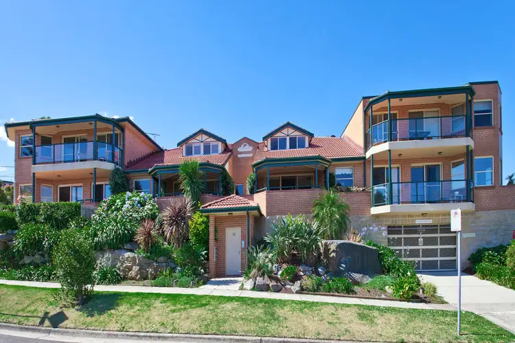 8/14 Ross Street, Seaforth NSW 2092