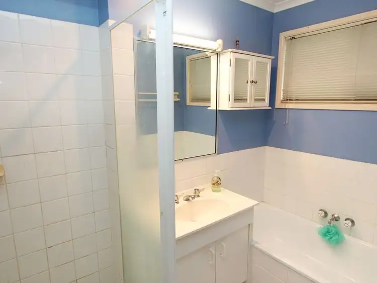 Sixth view of Homely semi-detached listing, 2/83 Kangaroo Avenue, Coombabah QLD 4216