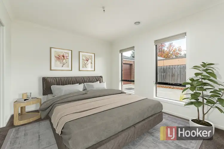 Fifth view of Homely unit listing, 2/27 Henty Street, Pakenham VIC 3810