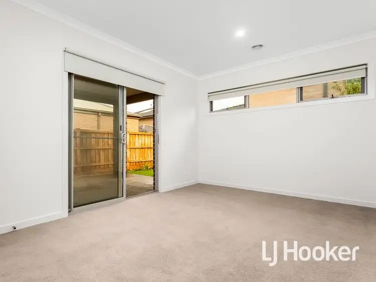 Fifth view of Homely house listing, 250 Saltwater Promenade, Point Cook VIC 3030