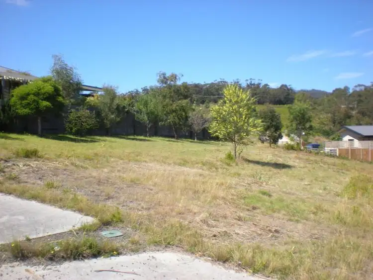 17 Douglas Court, St Helens TAS 7216