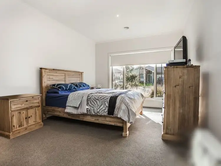 Fourth view of Homely house listing, 11 Somersby Road, Craigieburn VIC 3064