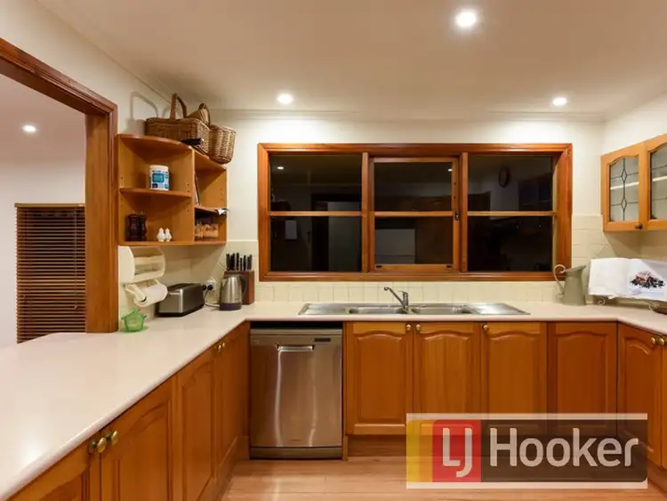 Fourth view of Homely house listing, 9 Benson Court, Narre Warren VIC 3805