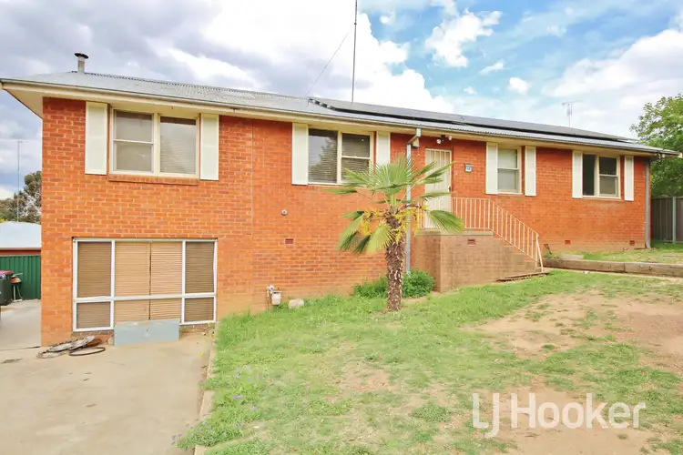 14 Commonwealth Street, West Bathurst NSW 2795