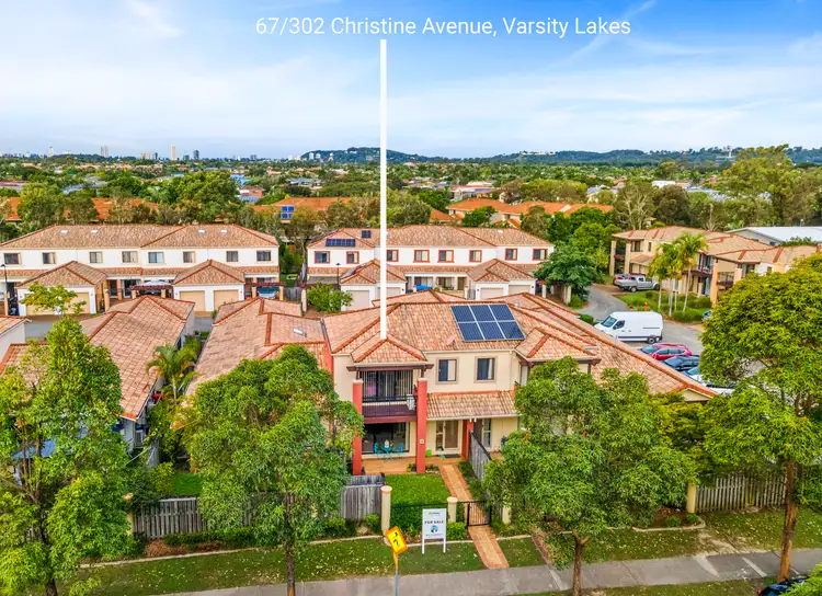 67/302 Christine Avenue, Varsity Lakes QLD 4227