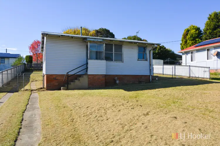 14 Hume Avenue, Wallerawang NSW 2845