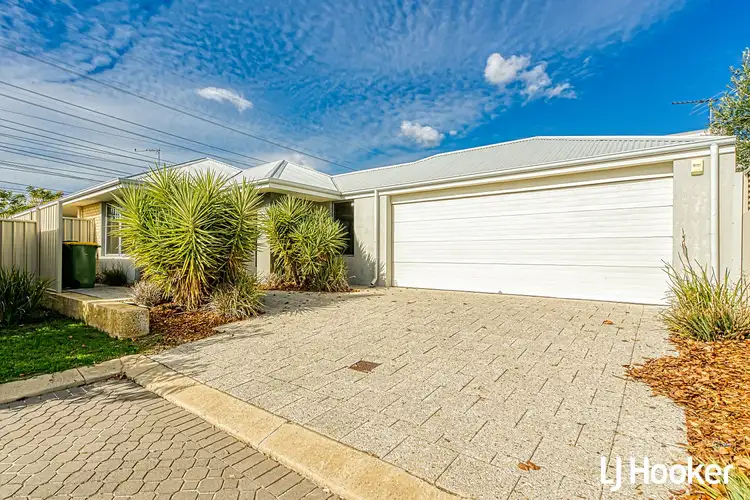 Unit 17/27 Barfield Road, Hammond Park WA 6164