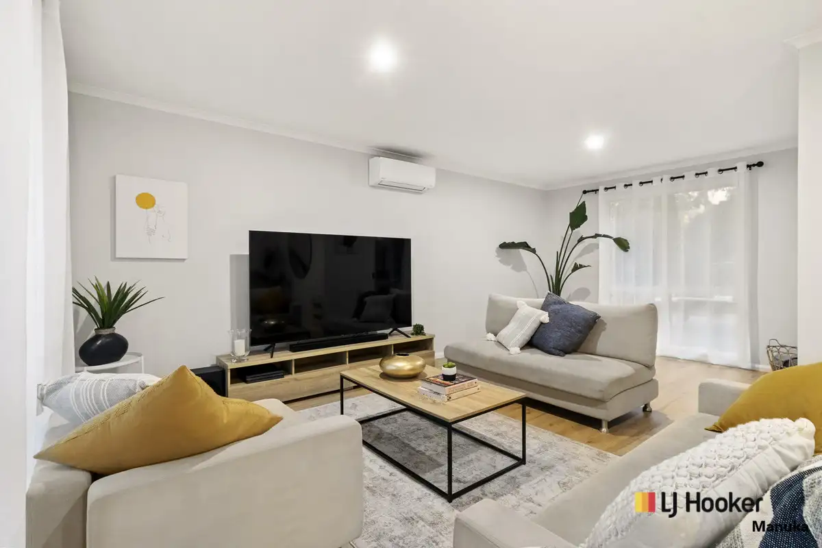 Main view of Homely townhouse listing, 4/20 Blakey Close, Monash ACT 2904