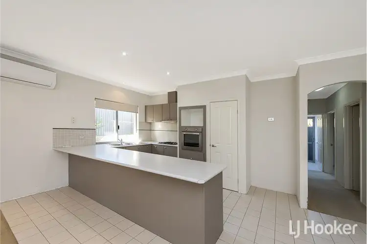 Sixth view of Homely unit listing, 3/6 Valley Road, Halls Head WA 6210