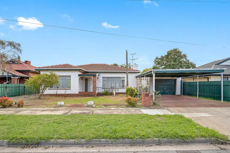 2 Raymond Avenue, Seaton SA 5023